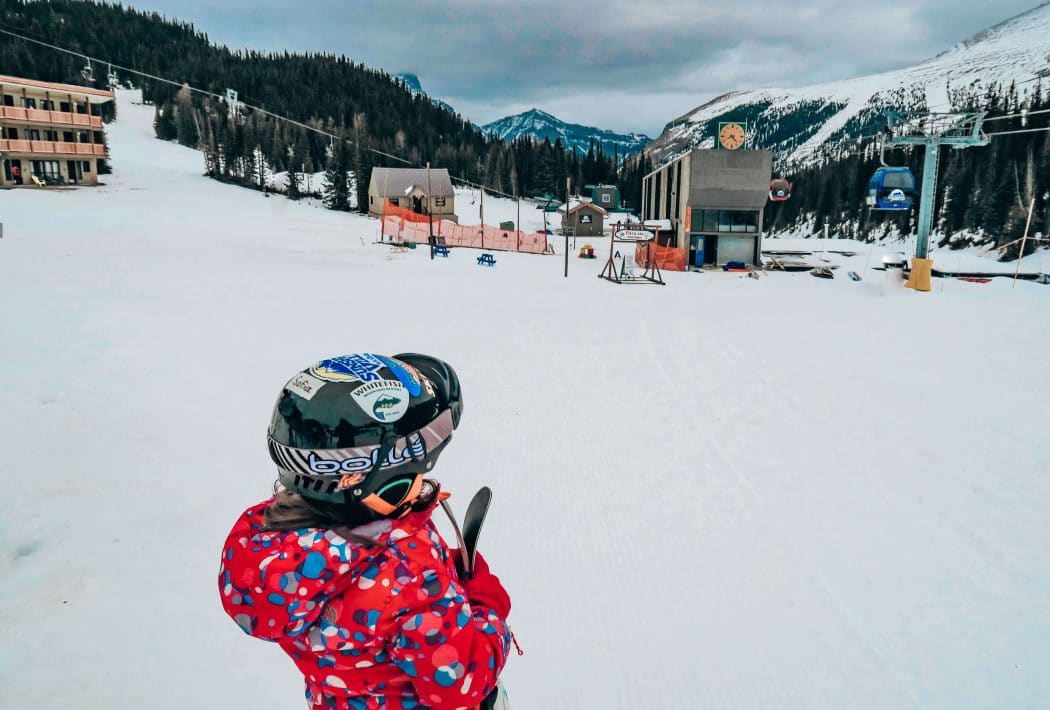 christmas skiing sunshine village