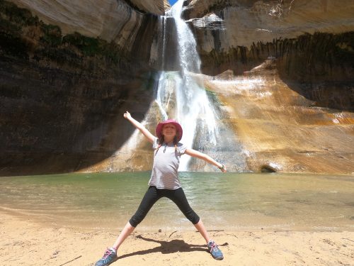 hiking calf creek fall with kids