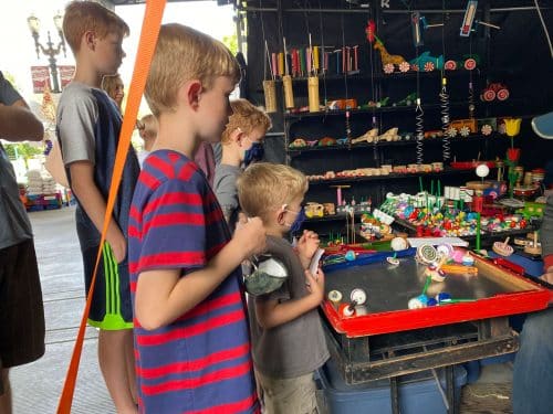 portland saturday market with kids