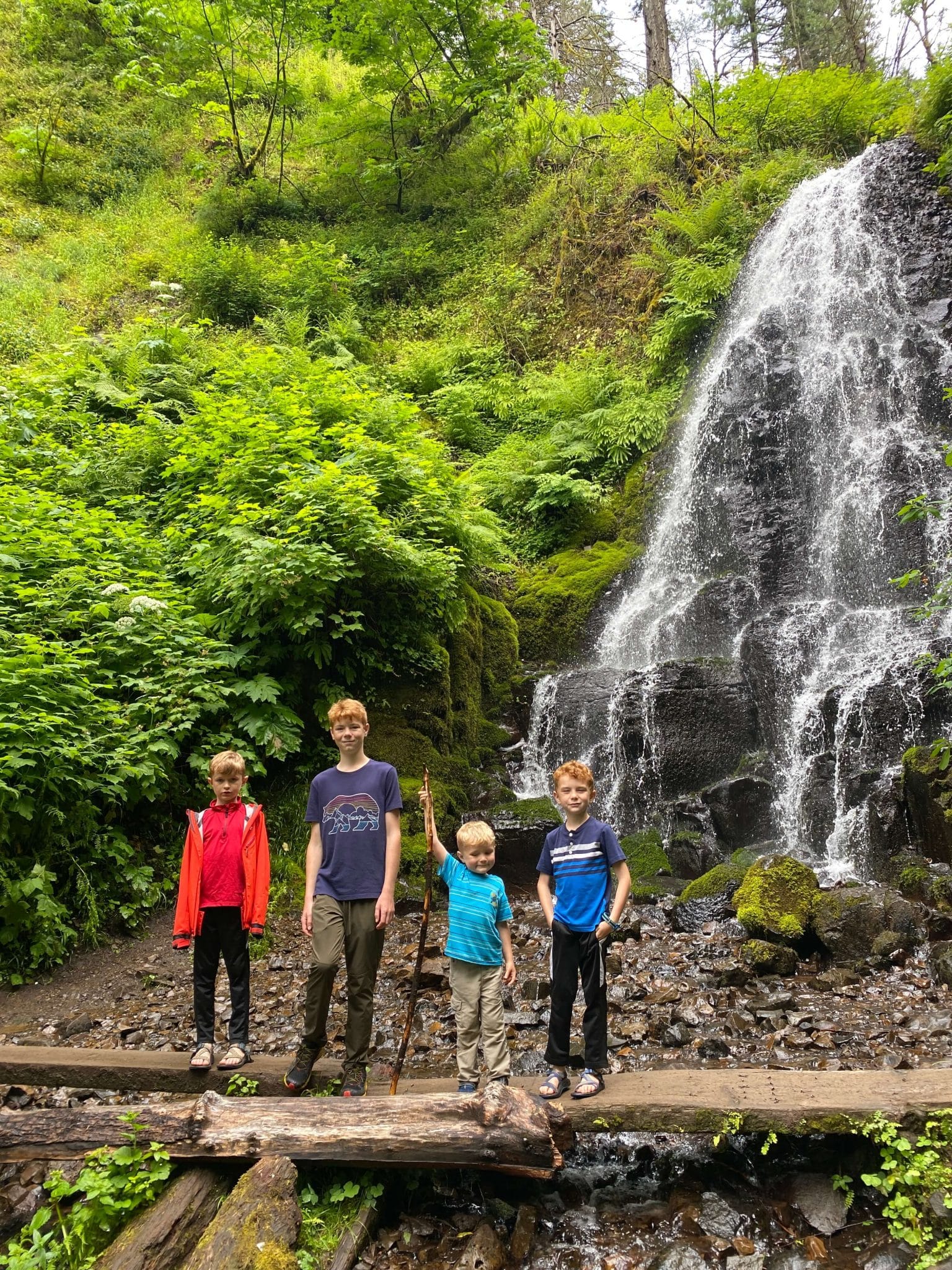 fairy falls oregon with kids