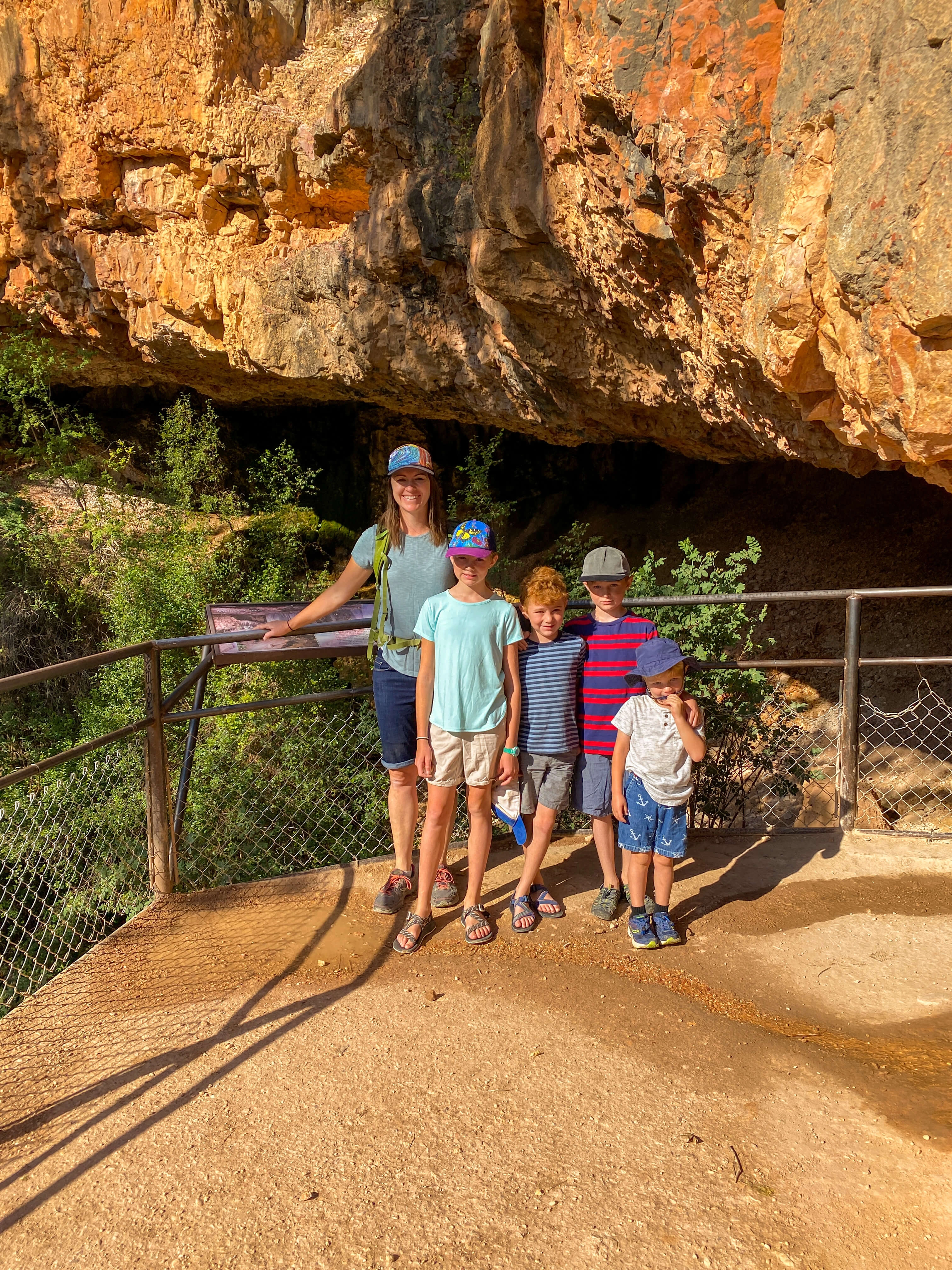 mossy cave hike bryce canyon