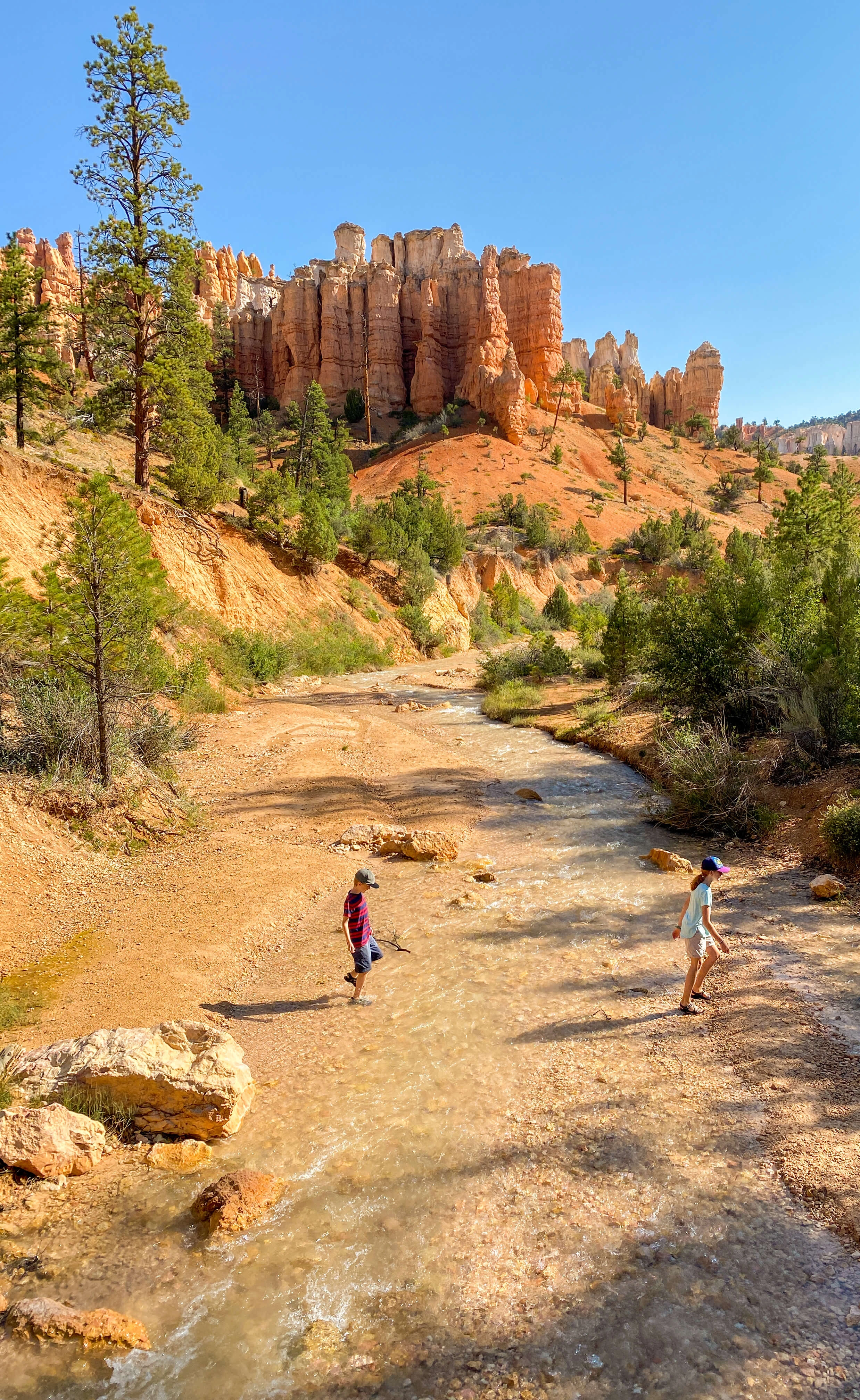 mossy cave hike bryce canyon