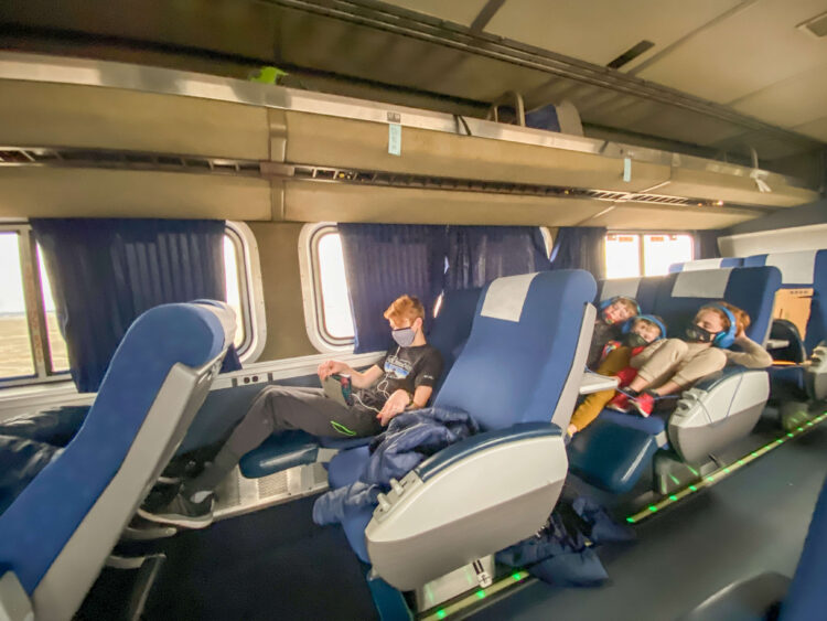 leg room on california zephyr amtrak in colorado