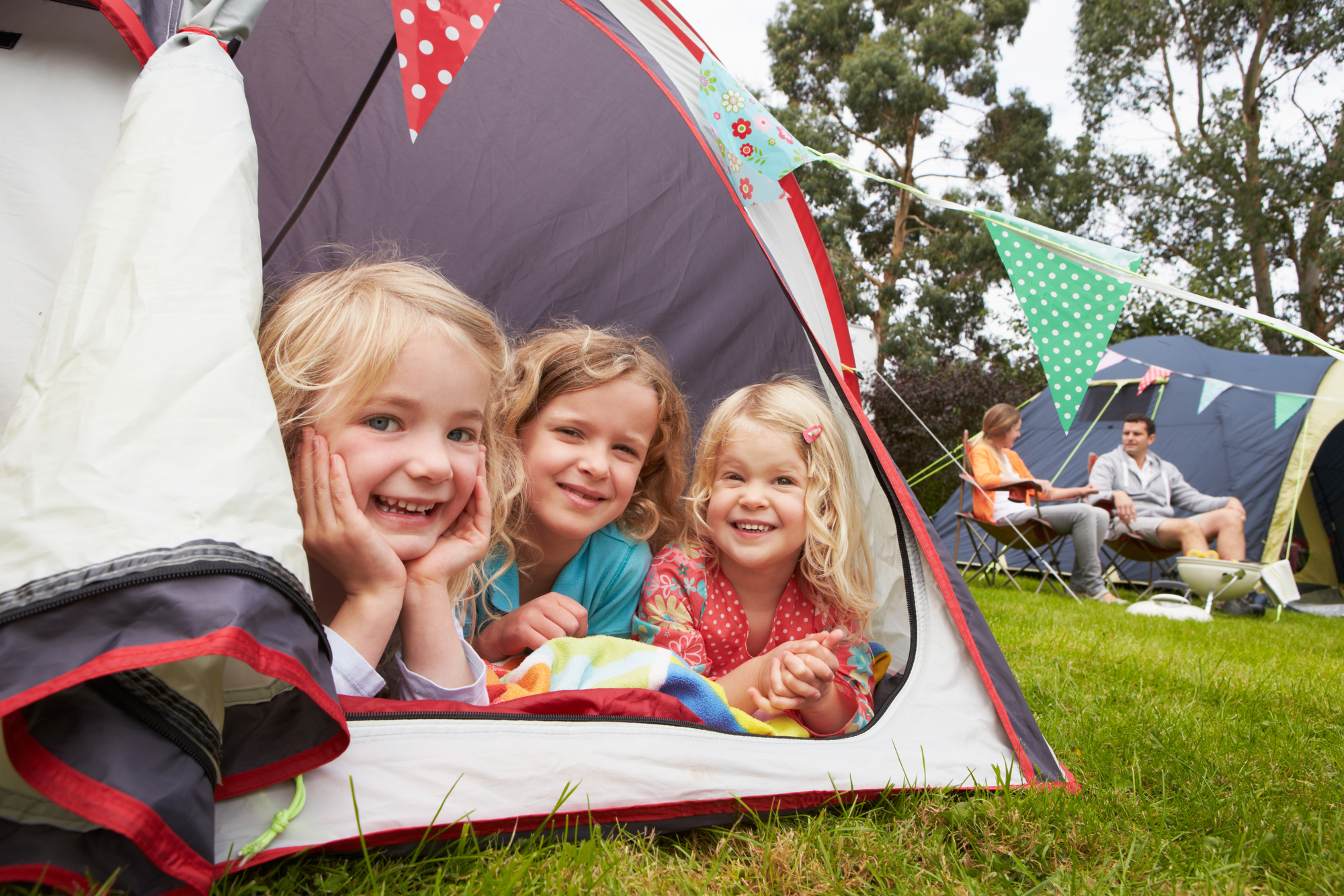 adjust bedtime tip to get kids to sleep while camping