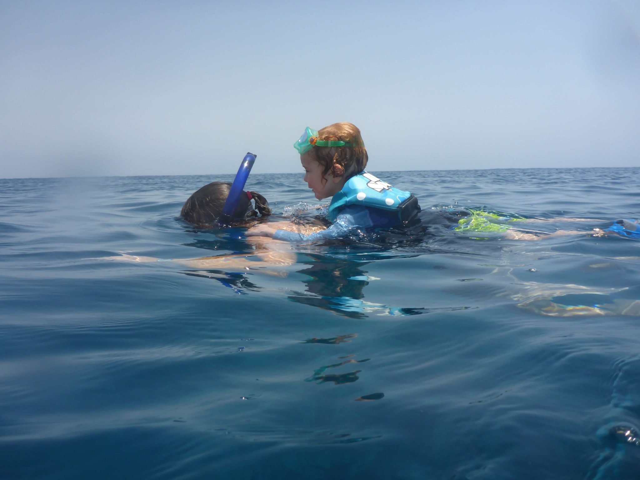 teaching kids how to snorkel