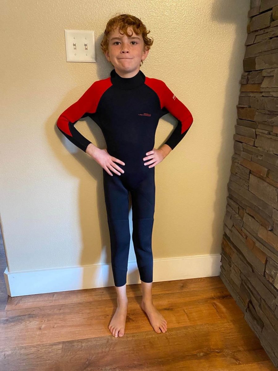 poorly fitting kids wetsuit