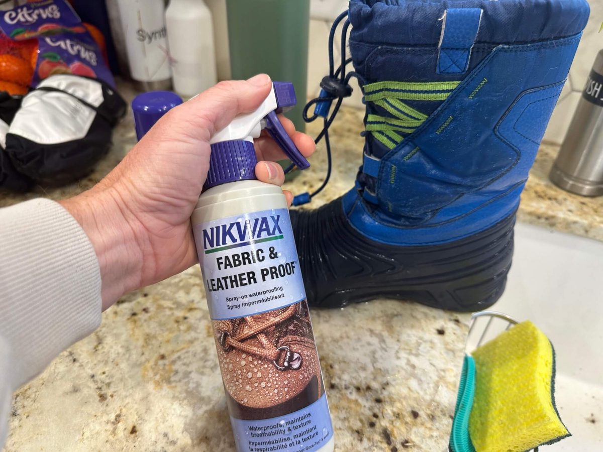 waterproofing snow boots