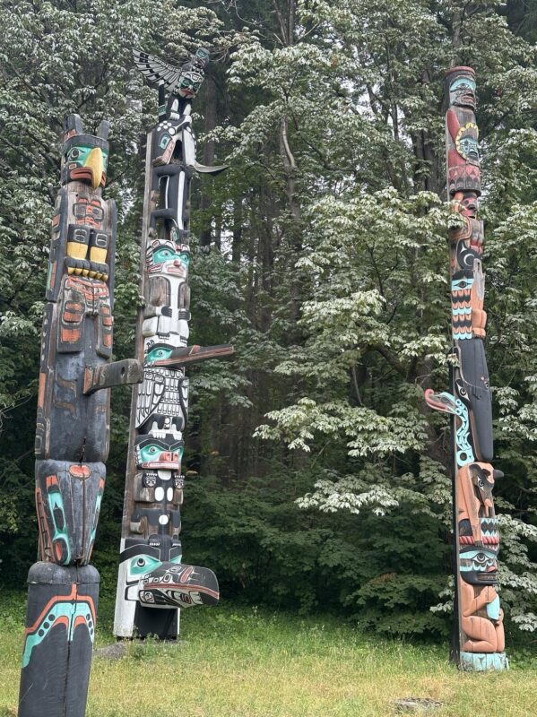 biking stanley park seawall vancouver british columbia