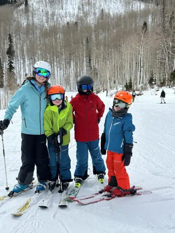 akova kids ski gear coats