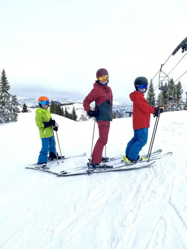 akova kids ski gear coats