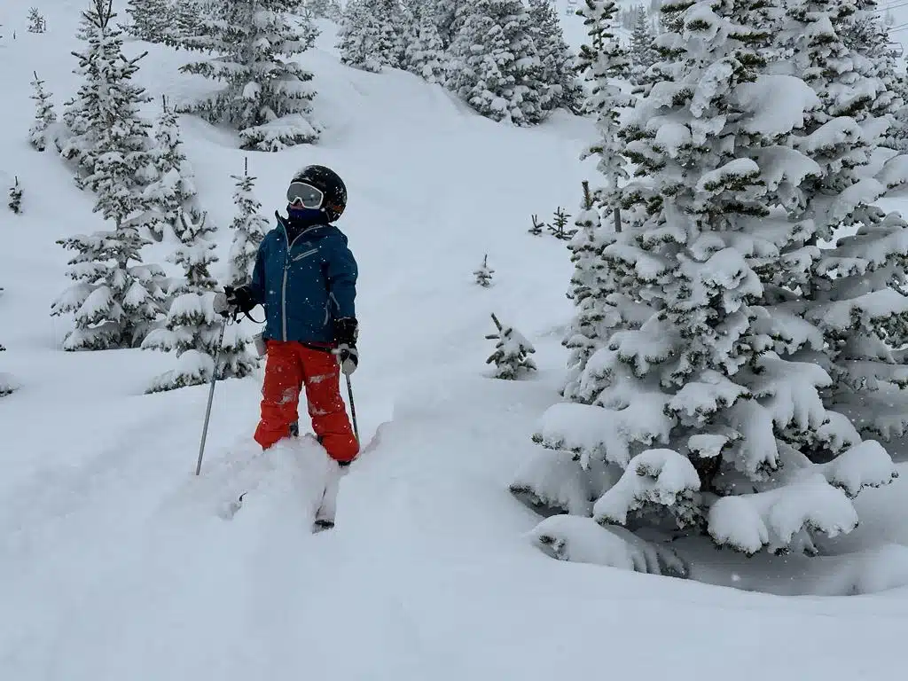akova ski gear family coats