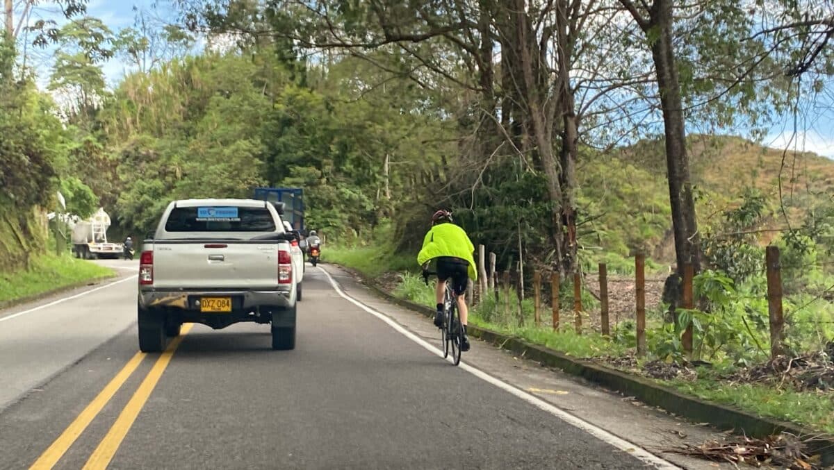 biking alto de letras colombia