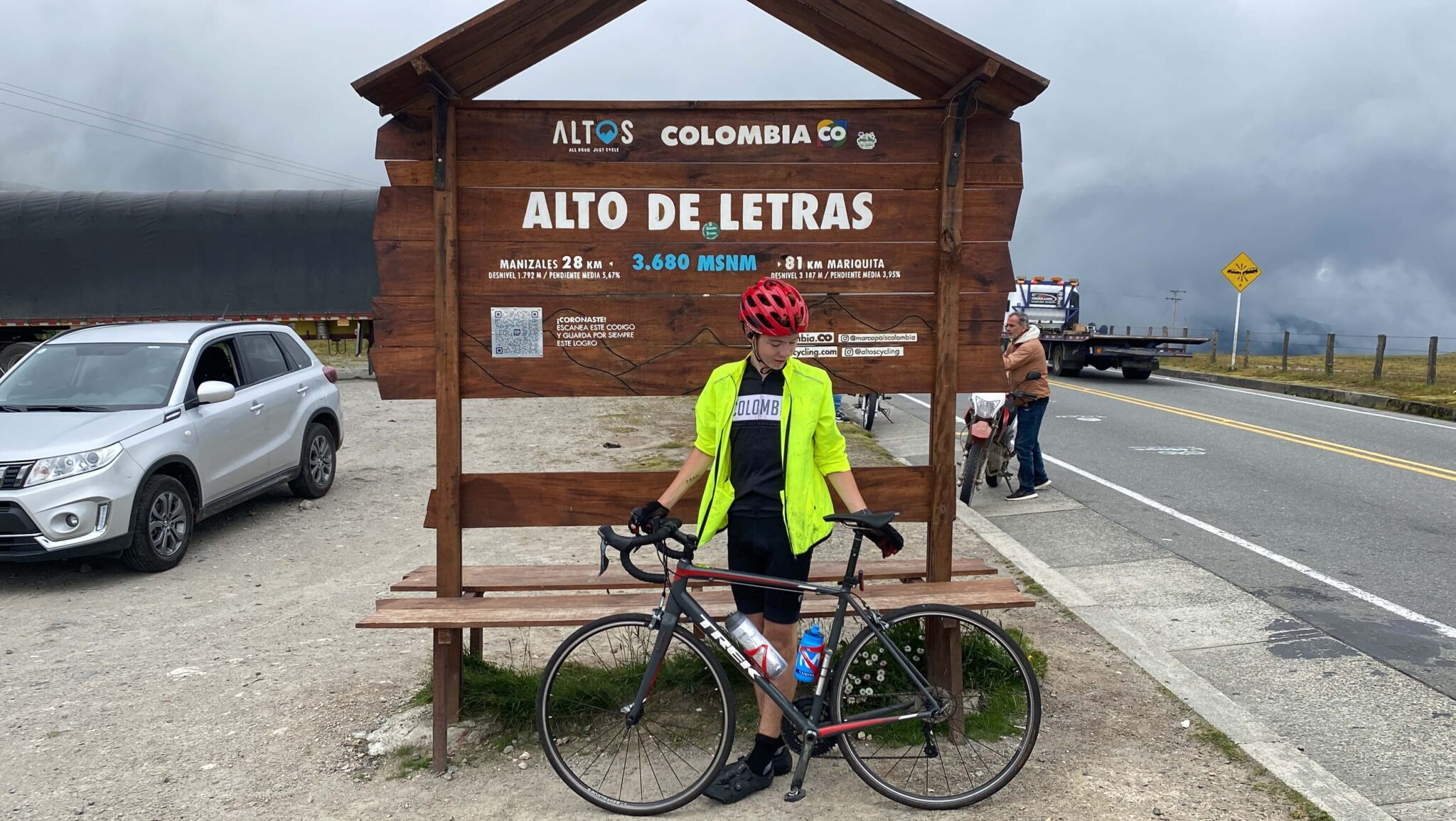 biking alto de letras colombia